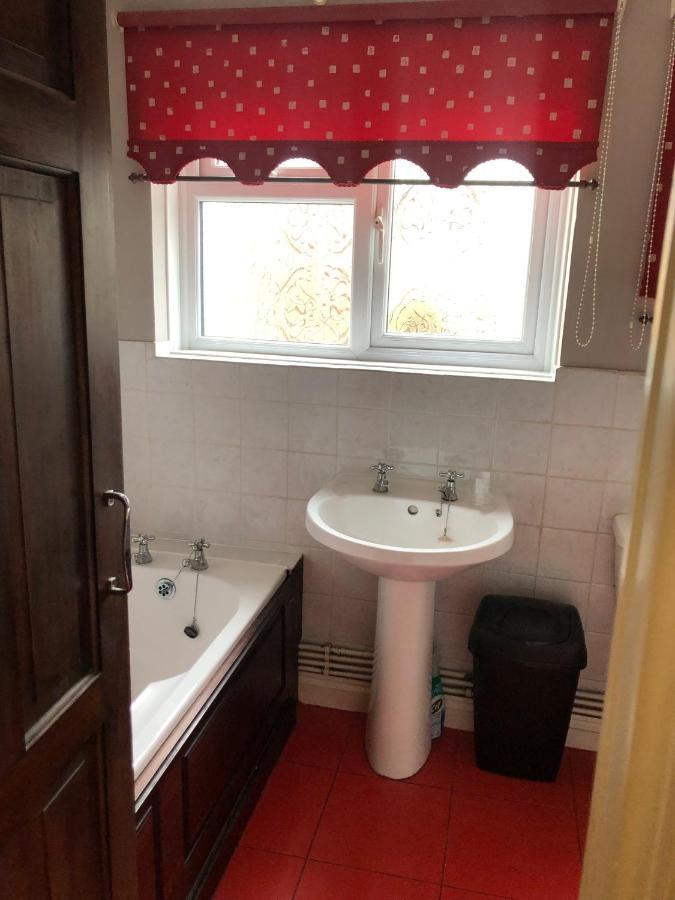 The Brougham House Villa Bath Luaran gambar